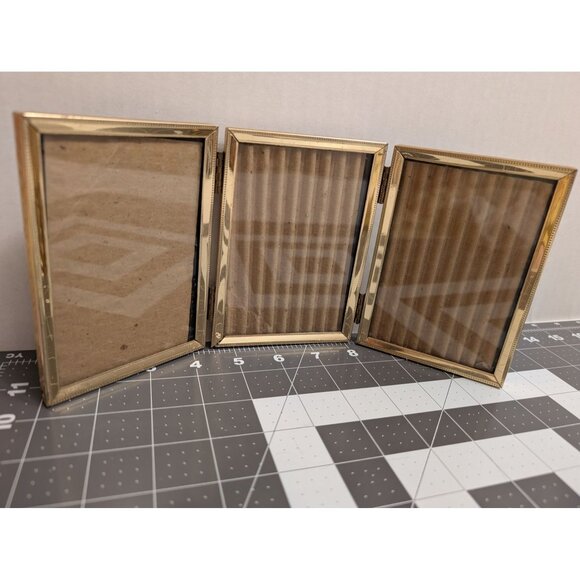 MCM Tri Fold Gold tone metal standing picture frame Intercraft vtg - Picture 1 of 8